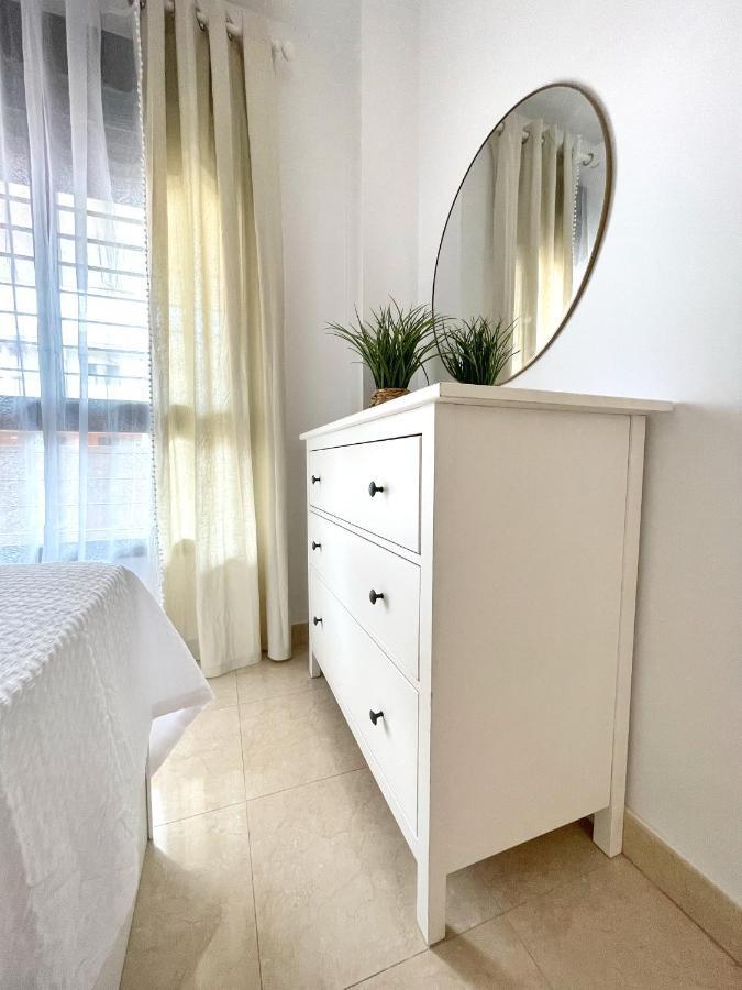 El Arrecife - Apartamento a 2 minutos de la playa en El Puerto de Santamaría El Puerto de Santa María Exterior foto